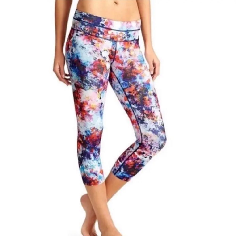 Athleta Hypersonic Sonar Cropped Leggings Active Colorful Ember Tie Dye SIZE SM